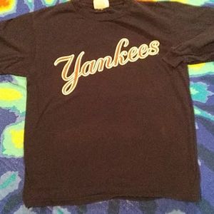New York Yankees Adidas shirt